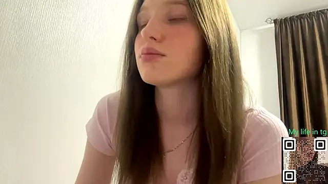 GwenFay online show from 17, 9, 2025