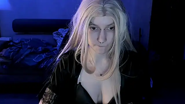 Akira-ivy online show from 1, 3, 2026