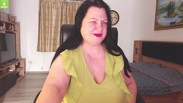 KendraSecrets online show from 5, 12, 2025