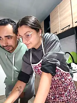 stivenlujan69 online show from 3, 12, 2025