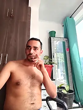 stivenlujan69 online show from 7, 2, 2026