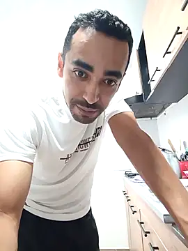 stivenlujan69 online show from 15, 2, 2026