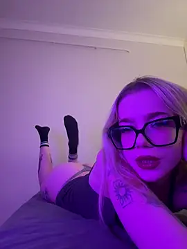 marnemzavar444 online show from 1, 3, 2026