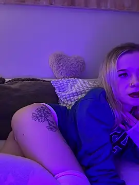 marnemzavar444 online show from 8, 11, 2025