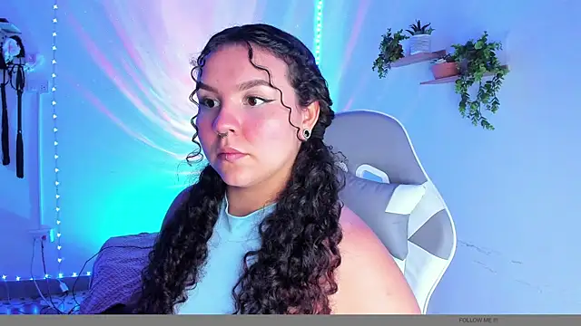 Snapshot of meggan_millerr chatting on 29, 11, 2025 meggan millerr online show from 29, 11, 2025