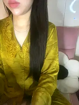 Snapshot of RubyBerry chatting on 11, 11, 2025 RubyBerry online show from 11, 11, 2025