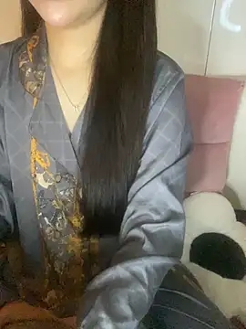 Snapshot of RubyBerry chatting on 12, 11, 2025 RubyBerry online show from 12, 11, 2025