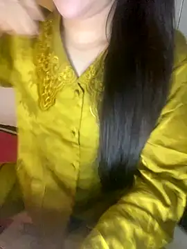 Snapshot of RubyBerry chatting on 14, 11, 2025 RubyBerry online show from 14, 11, 2025