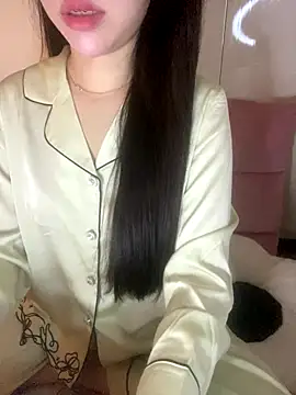 Snapshot of RubyBerry chatting on 25, 11, 2025 RubyBerry online show from 25, 11, 2025