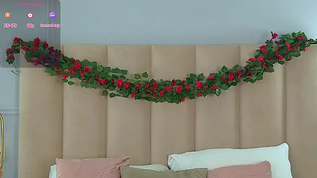 AdoraCortes online show from 10, 3, 2026