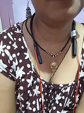 Snapshot of Sonalihot_ chatting on 9, 7, 2026 Sonalihot online show from 9, 7, 2026