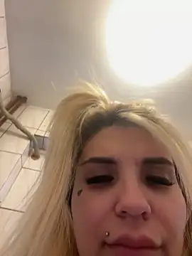 Princess-Jasmine07 online show from 25, 2, 2026