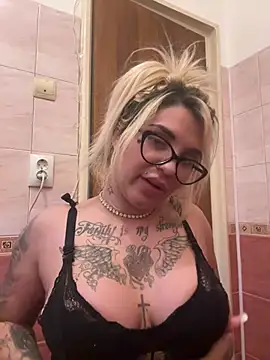 Princess-Jasmine07 online show from 27, 3, 2026