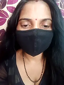 Snapshot of Payal-001 chatting on 9, 9, 2025 Payal-001 online show from 9, 9, 2025