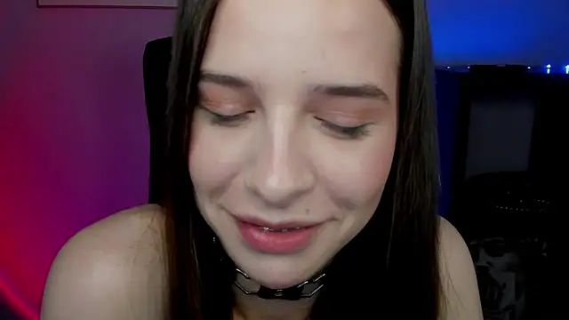 LuxMaya online show from 2, 12, 2025