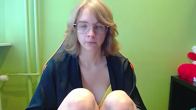 juicyPenny online show from 18, 5, 2026