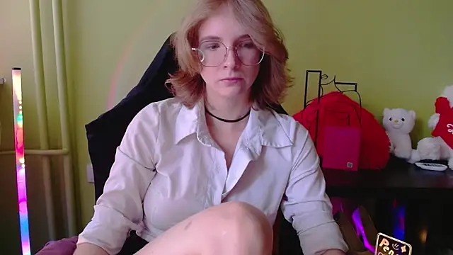 juicyPenny online show from 10, 6, 2026