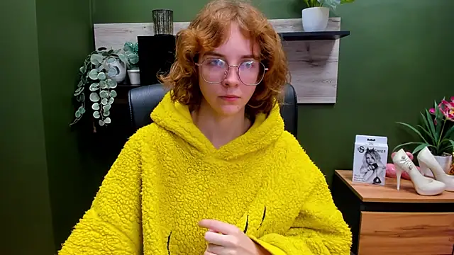 juicyPenny online show from 17, 10, 2025