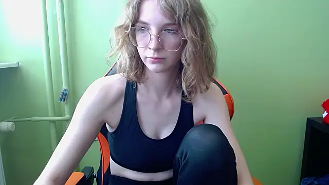 juicyPenny online show from 17, 3, 2026