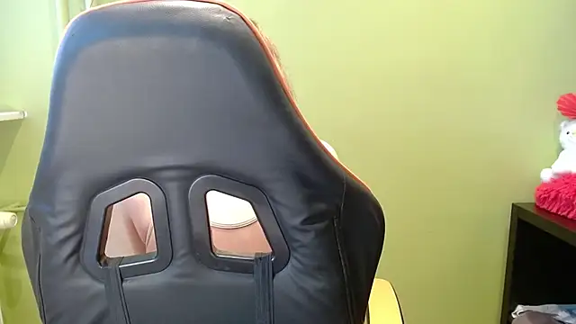 juicyPenny online show from 23, 2, 2026