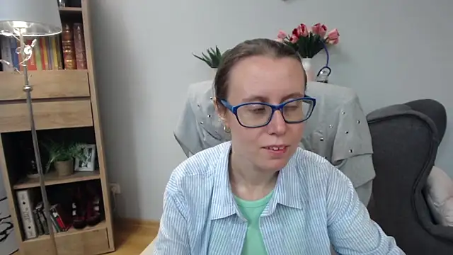 Snapshot of sweetxLizzy chatting on 11, 6, 2026 sweetxLizzy online show from 11, 6, 2026