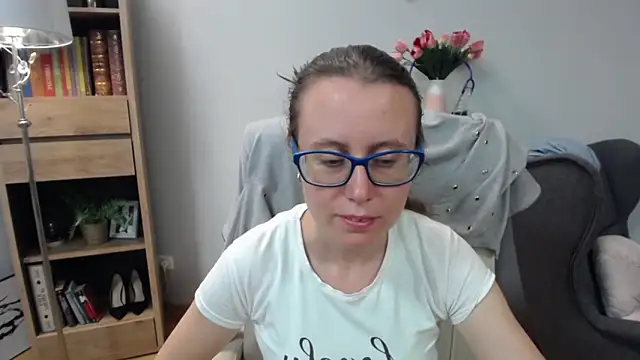 Snapshot of sweetxLizzy chatting on 26, 5, 2026 sweetxLizzy online show from 26, 5, 2026