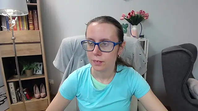 Snapshot of sweetxLizzy chatting on 9, 6, 2026 sweetxLizzy online show from 9, 6, 2026