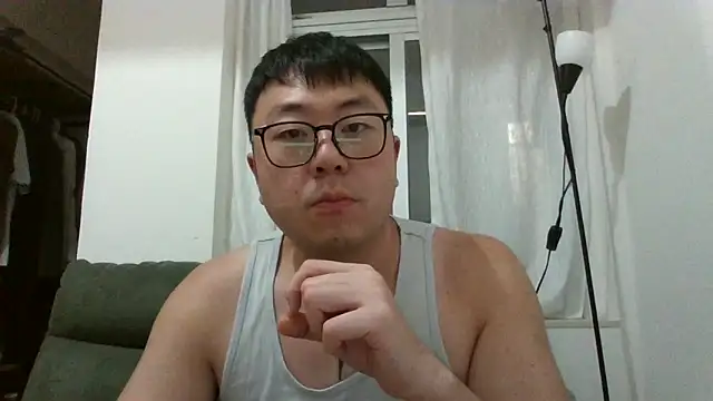 Snapshot of KaylanBMB chatting on 3, 6, 2026 KaylanBMB online show from 3, 6, 2026