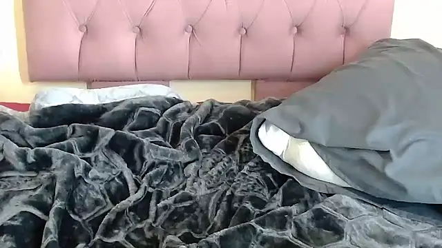 Spaicyxxx online show from 18, 9, 2025