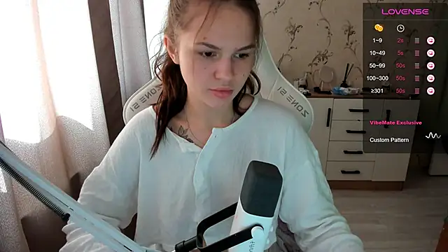yourdreamm  online show from 10, 9, 2025