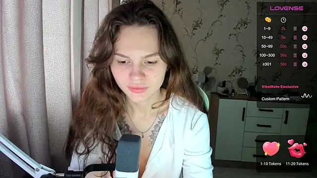 yourdreamm  online show from 23, 9, 2025