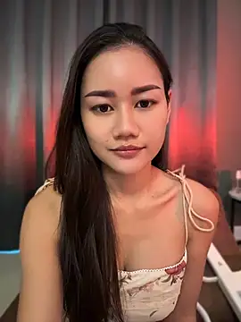 Snapshot of cherrycuteasian chatting on 8, 6, 2026 cherrycuteasian online show from 8, 6, 2026