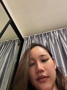 cherrycuteasian online show from 13, 5, 2026