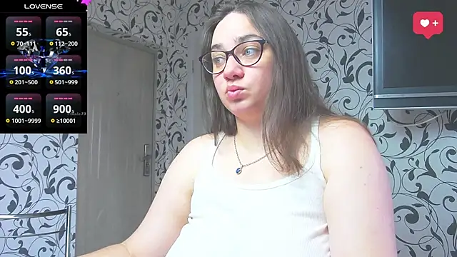 Snapshot of Margosweet777 chatting on 10, 9, 2025 Margosweet777 online show from 10, 9, 2025