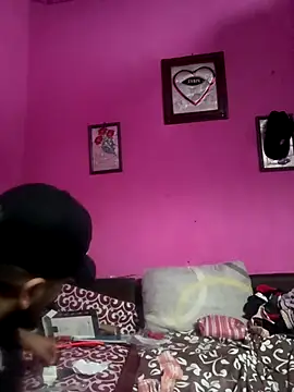 Snapshot of RandalHot chatting on 18, 12, 2025 RandalHot online show from 18, 12, 2025