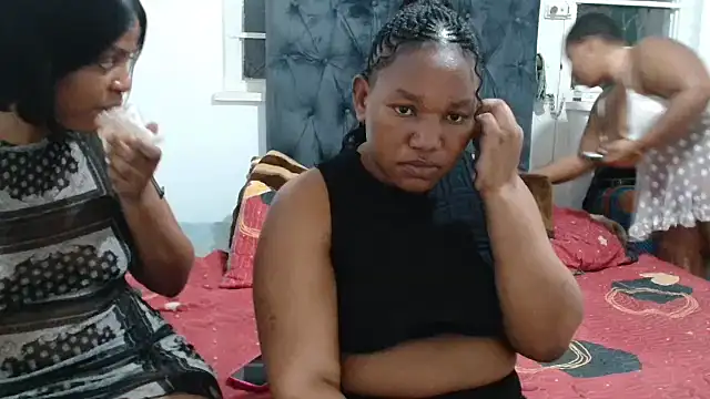 Mia-CharmsX online show from 7, 10, 2025