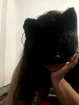 Slllll Couple00 online show from 15, 10, 2025