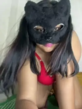 Slllll Couple00 online show from 9, 2, 2026