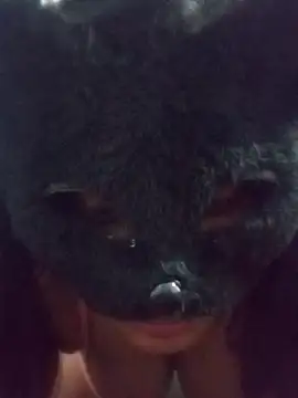 Slllll Couple00 online show from 28, 10, 2025