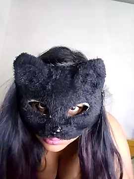 Slllll Couple00 online show from 18, 12, 2025