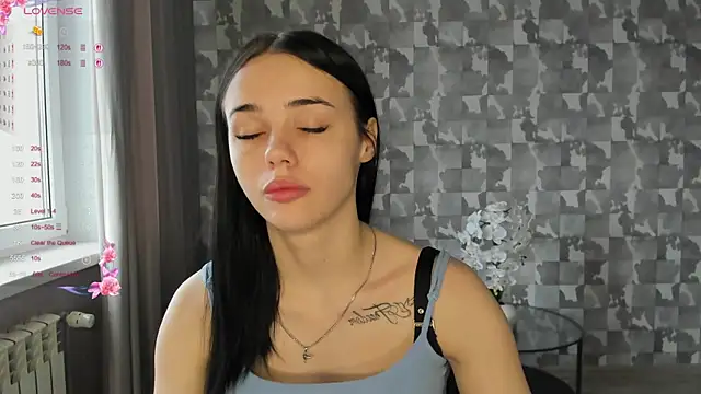 Kseni a online show from 1, 4, 2026