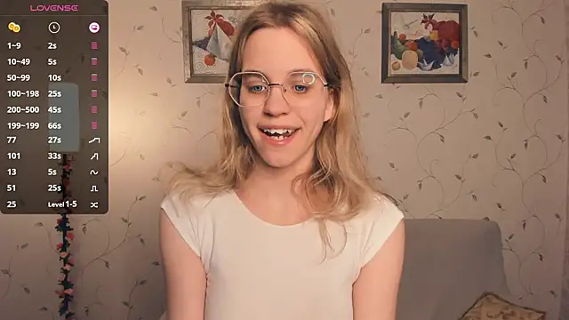 JoanBaggott online show from 17, 12, 2025