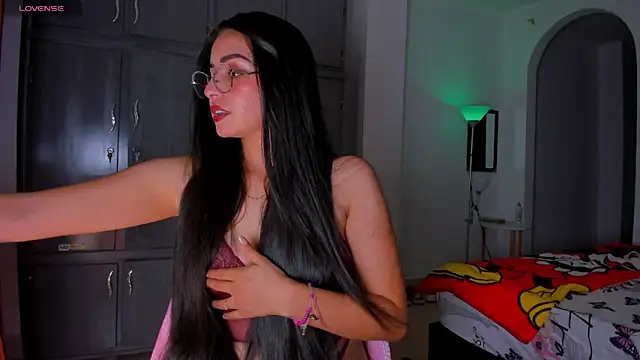 latingabby online show from 8, 10, 2025