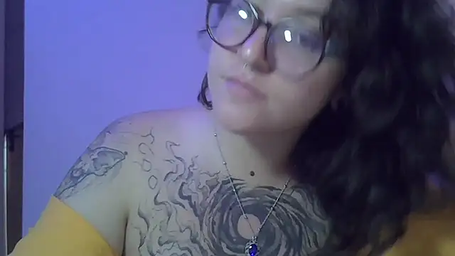Blue Liz online show from 8, 9, 2025