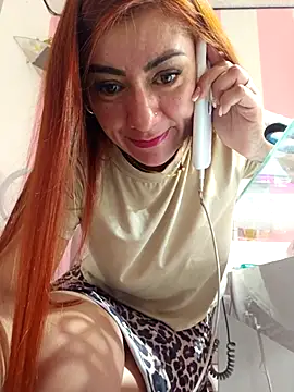 Snapshot of sandy_y chatting on 16, 9, 2025 sandy y online show from 16, 9, 2025