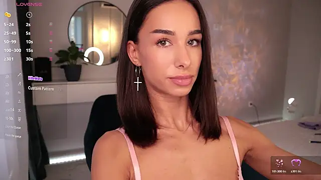 Katherinepinke online show from 2, 4, 2026