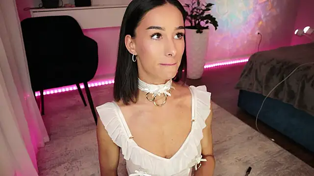 Katherinepinke online show from 22, 3, 2026