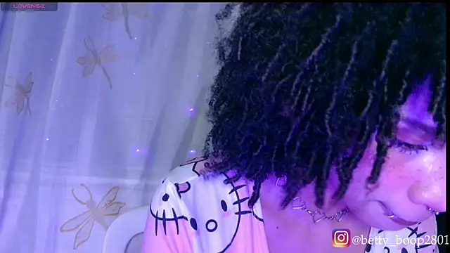 bettyboo2801 online show from 12, 2, 2026