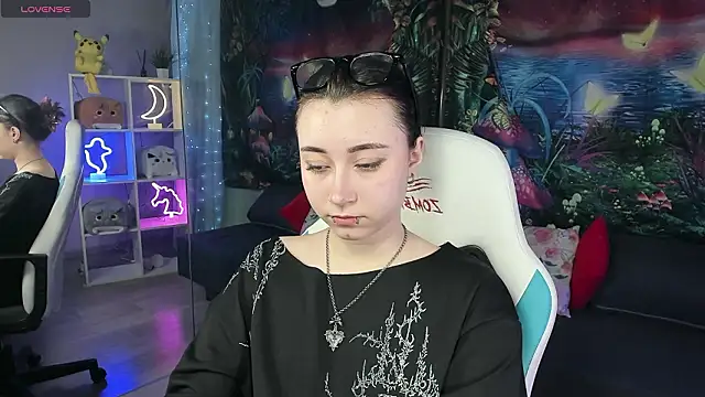 ClaraParks online show from 7, 2, 2026