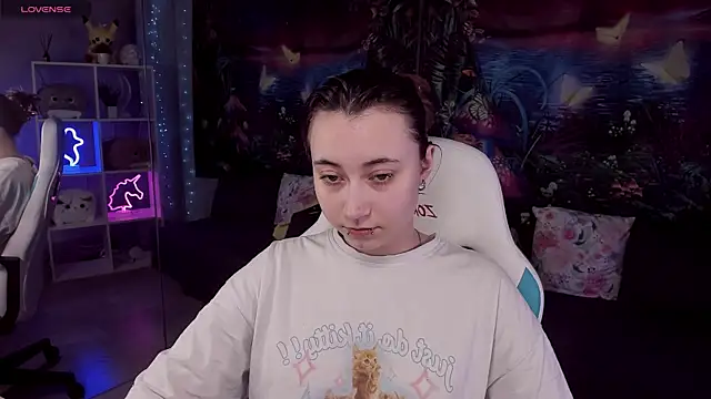 ClaraParks online show from 2, 4, 2026